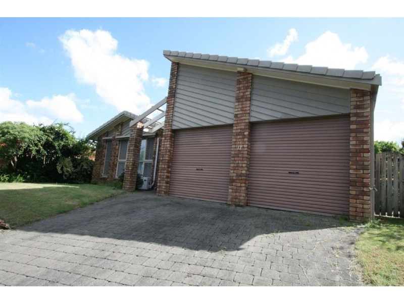 12 St John Ct, Robina QLD 4226