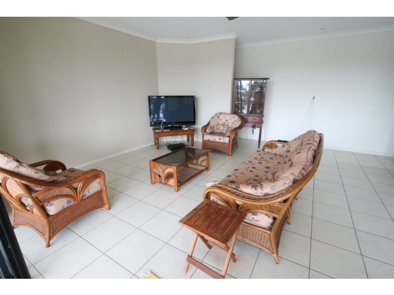 3 Malanda Place, Robina QLD 4226