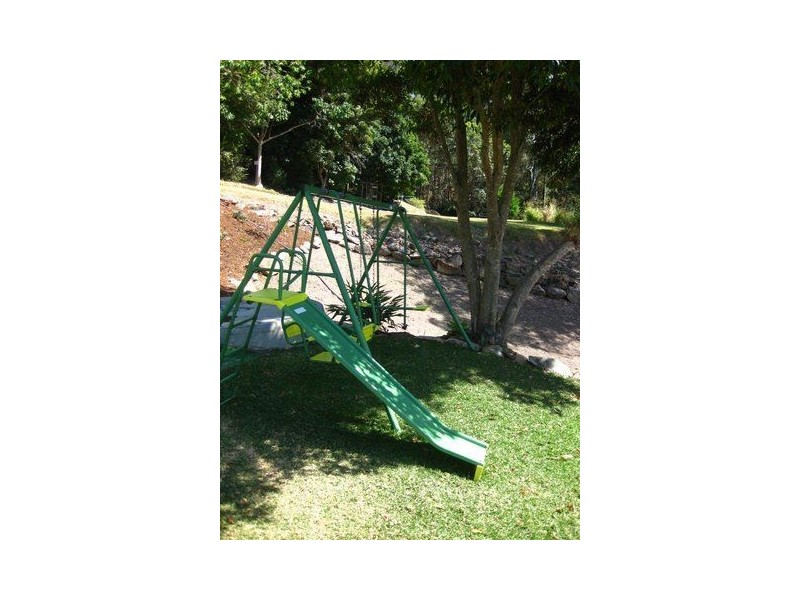 . Coral Coast Dr, Tallai QLD 4213