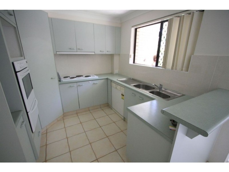5/53 Duet Dr, Mermaid Waters QLD 4218