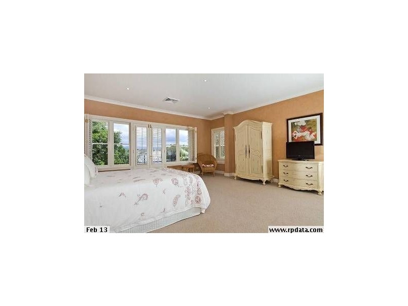 105 Newport Drive, Robina QLD 4226