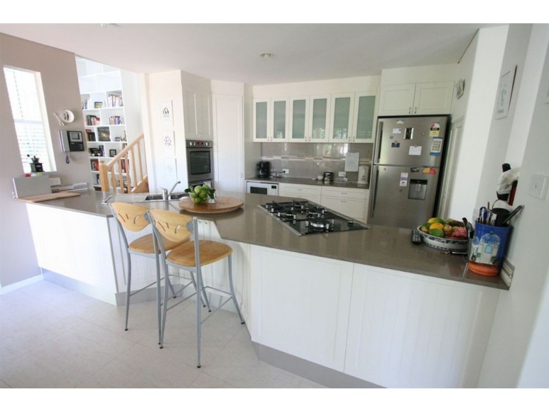 . Doncaster Court, Robina QLD 4226