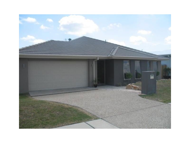 . Heatherdale Dr, Upper Coomera QLD 4209
