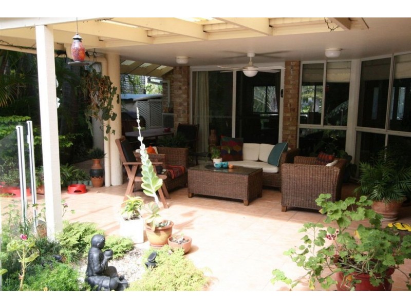 . Camberwell Circuit, Robina QLD 4226