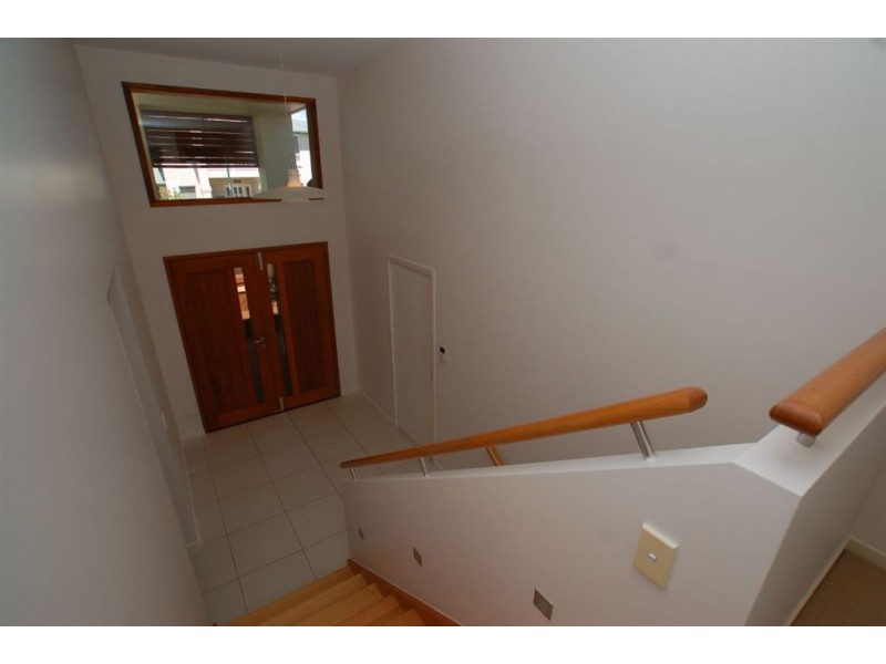 25 Gerona Cct, Varsity Lakes QLD 4227