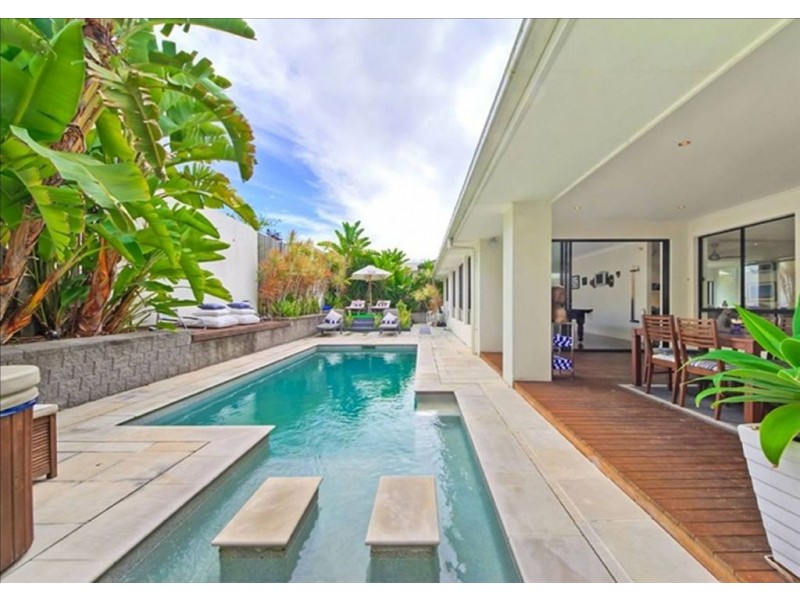 17 Castello Cct, Varsity Lakes QLD 4227