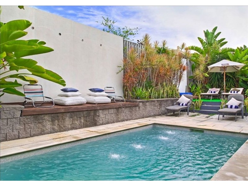 17 Castello Cct, Varsity Lakes QLD 4227