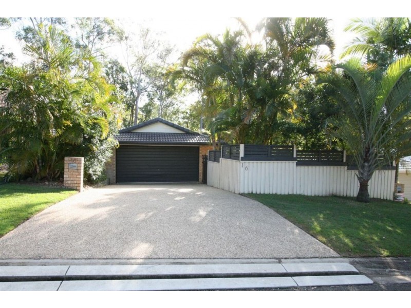 16 Chantilly Pl, Robina QLD 4226