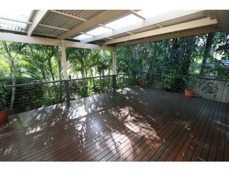 16 Chantilly Pl, Robina QLD 4226