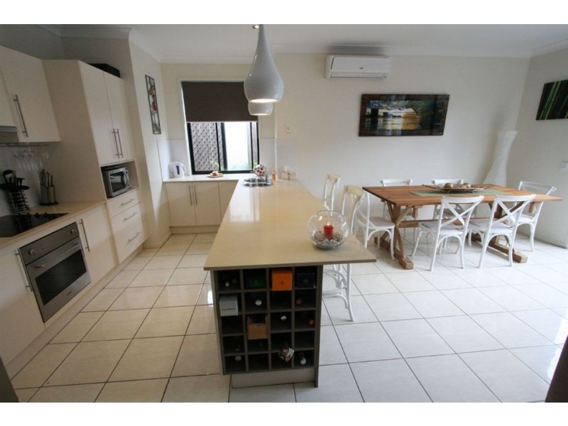 4/26 Castello Cct, Varsity Lakes QLD 4227