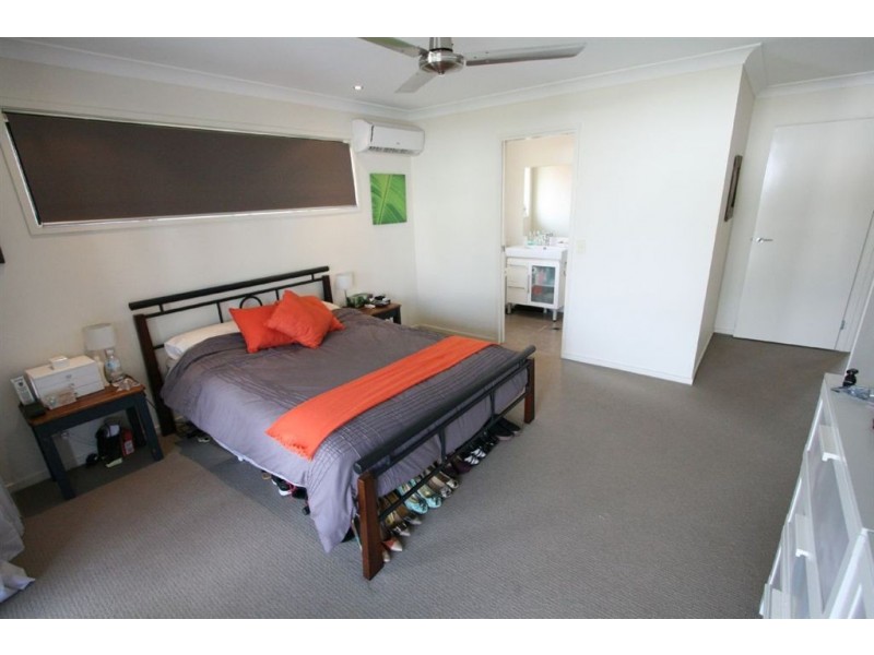 4/26 Castello Cct, Varsity Lakes QLD 4227