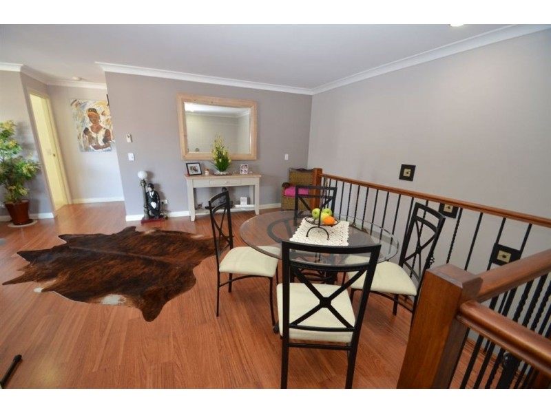 1/64 Bayswater Av, Varsity Lakes QLD 4227