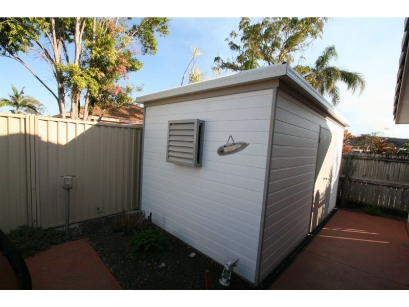 19 Newport Dr, Robina QLD 4226