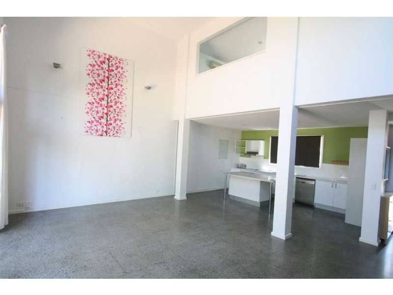 13 Shorehaven Place, Varsity Lakes QLD 4227