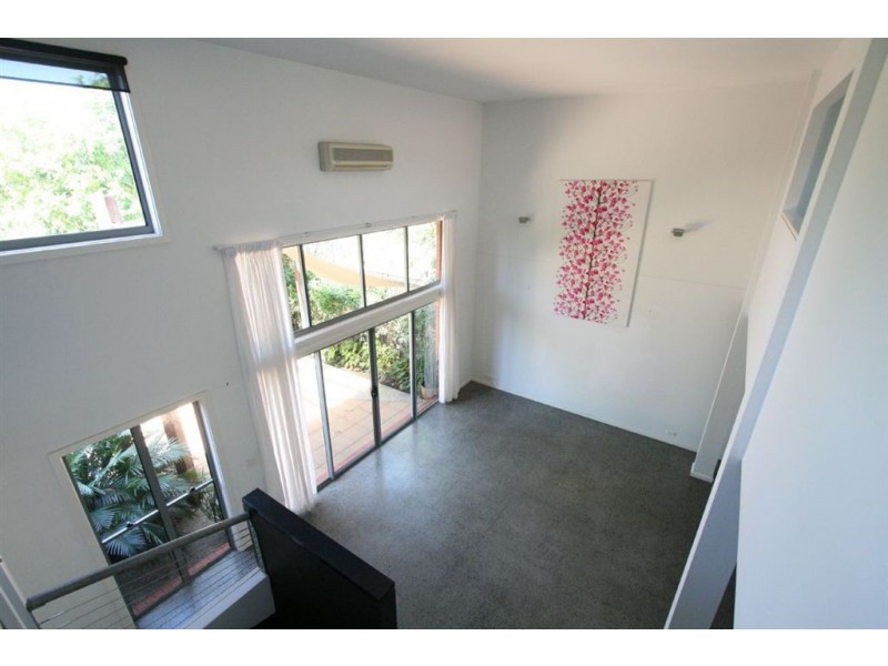 13 Shorehaven Place, Varsity Lakes QLD 4227