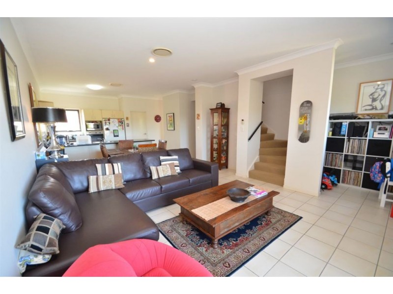 2/34 North Shore Av, Varsity Lakes QLD 4227
