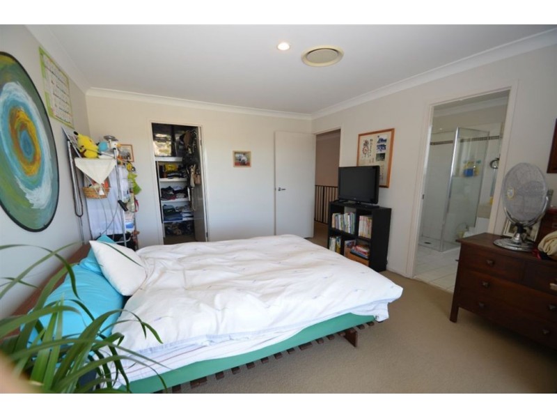 2/34 North Shore Av, Varsity Lakes QLD 4227