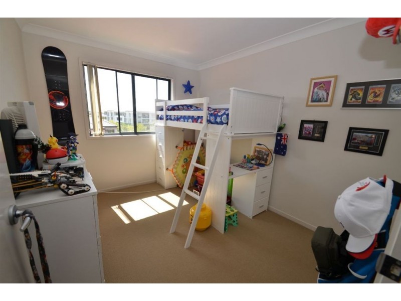 2/34 North Shore Av, Varsity Lakes QLD 4227