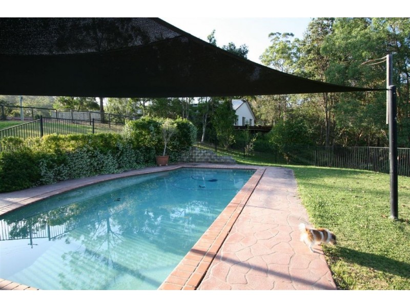 6 Thomas Duncan Crt, Worongary QLD 4213