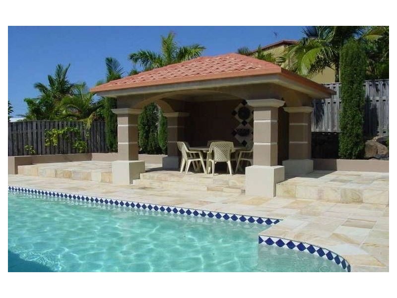 68 Lancewood Cct, Robina QLD 4226