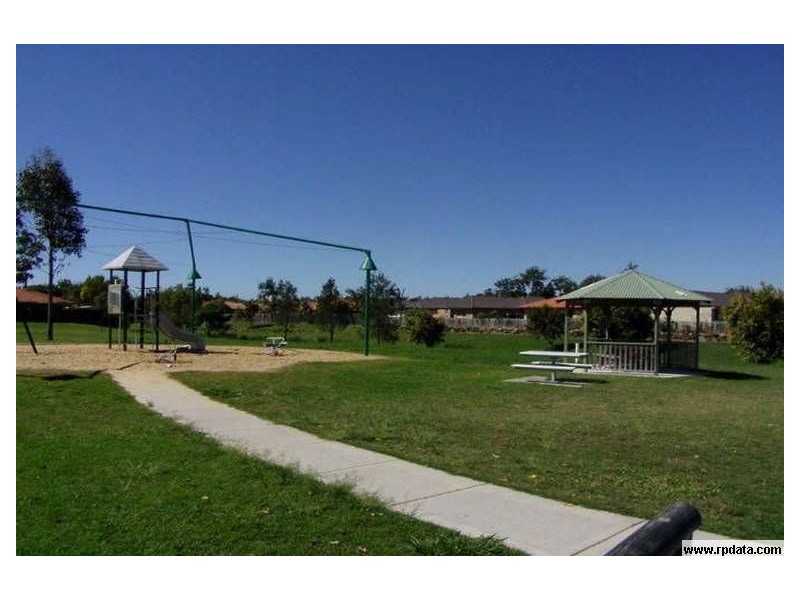 6 Tracey Court, Varsity Lakes QLD 4227