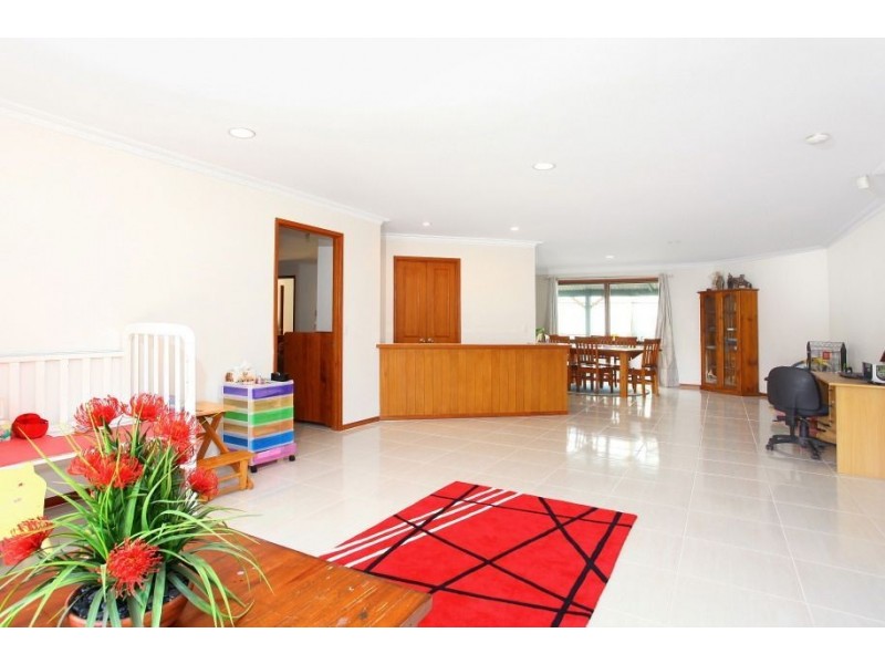 1 Kooyoonga Ct, Robina QLD 4226