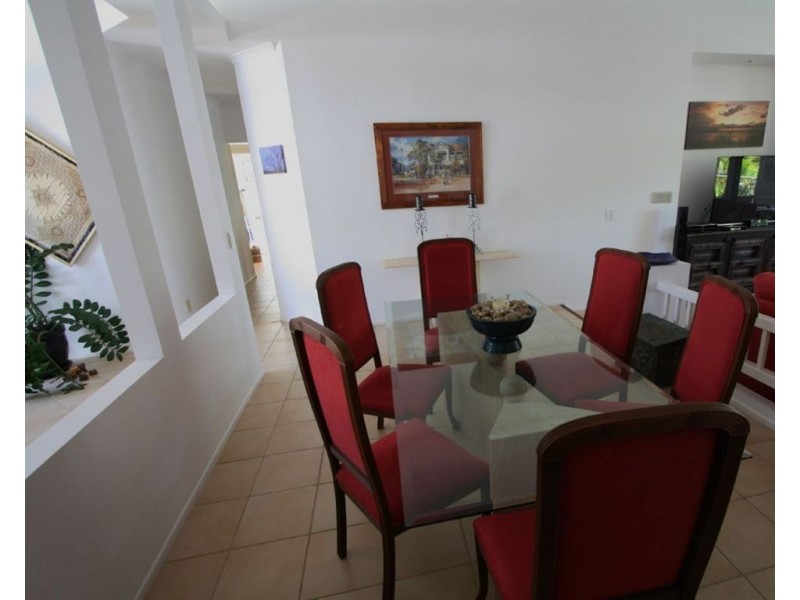 38 Mornington Tce, Robina QLD 4226