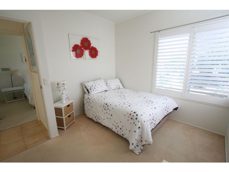 38 Mornington Tce, Robina QLD 4226