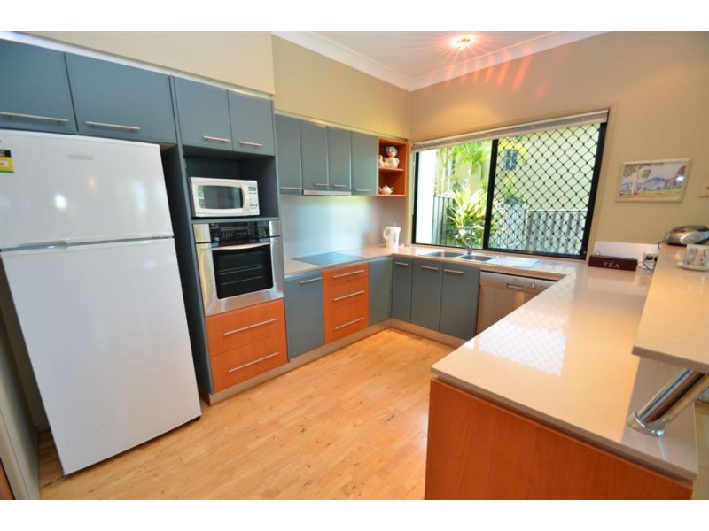 3/1 Waimea Dr, Varsity Lakes QLD 4227