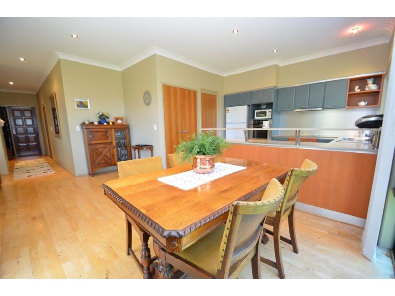 3/1 Waimea Dr, Varsity Lakes QLD 4227