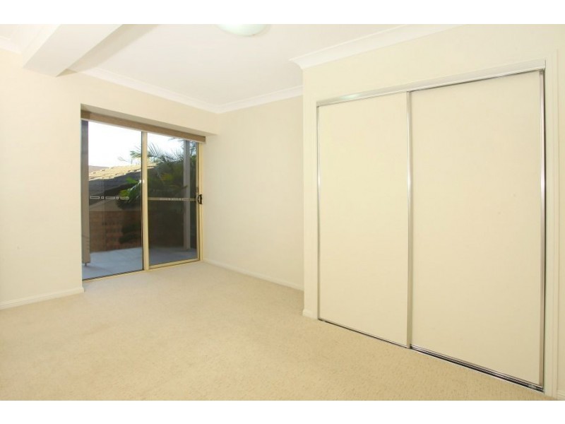 52 Armstrong Way, Highland Park QLD 4211