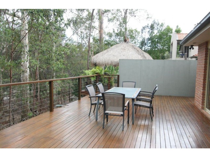 17 Pine Valley Dr, Robina QLD 4226