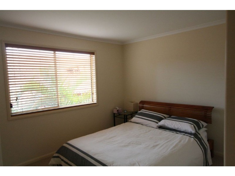 17 Pine Valley Dr, Robina QLD 4226