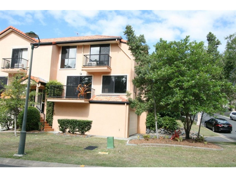 5/14 Gammon Dr, Varsity Lakes QLD 4227