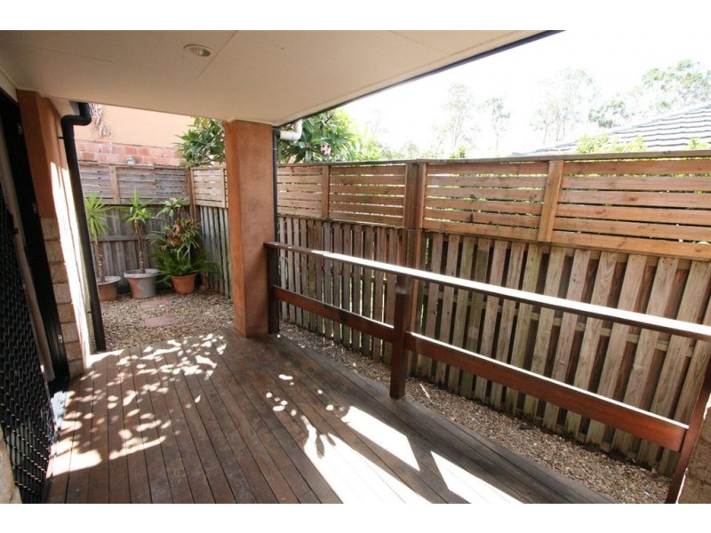 28b Scots Pl, Robina QLD 4226