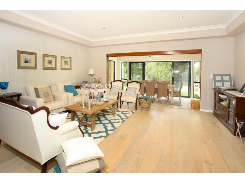 7 Auriga Ct, Robina QLD 4226