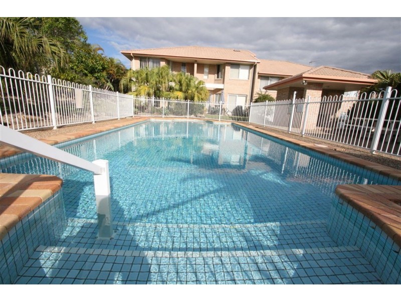 12/8 St Ives Dr, Robina QLD 4226