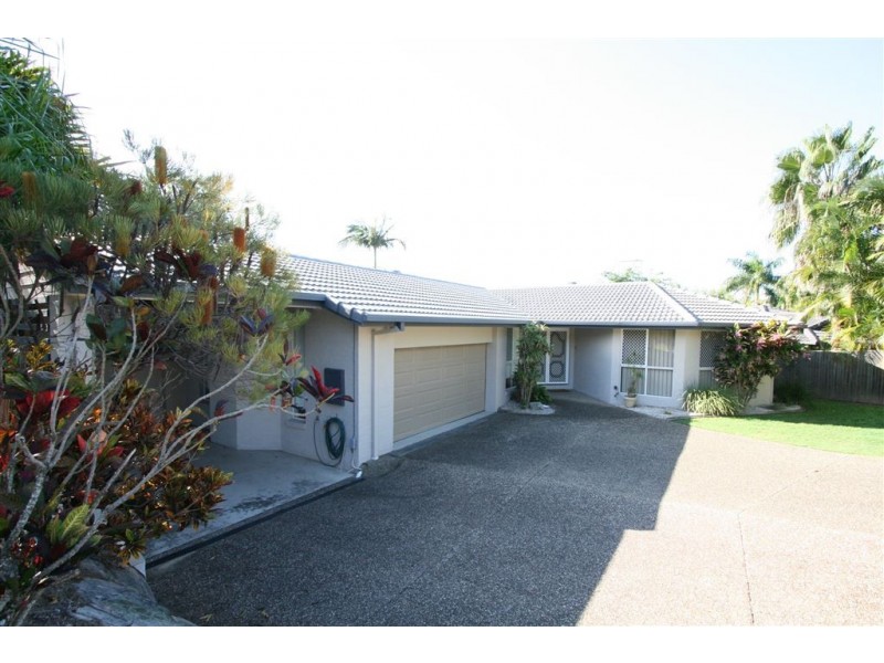 112 Glen Eagles Drive, Robina QLD 4226