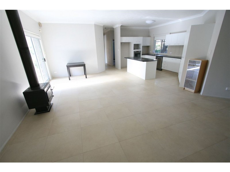 112 Glen Eagles Drive, Robina QLD 4226