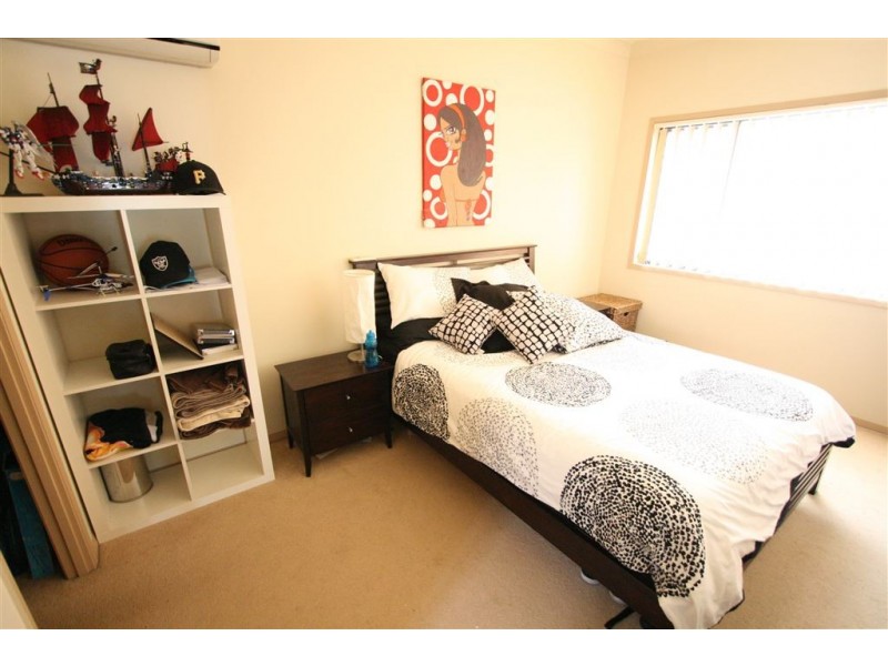 21 Ranier Crescent, Varsity Lakes QLD 4227