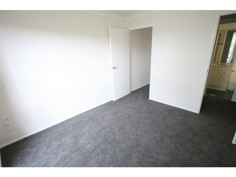 1 Edgehill Drive, Nerang QLD 4211