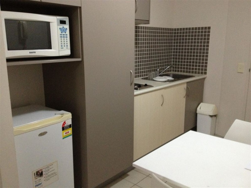 328/25 Lake Orr Dr, Robina QLD 4226