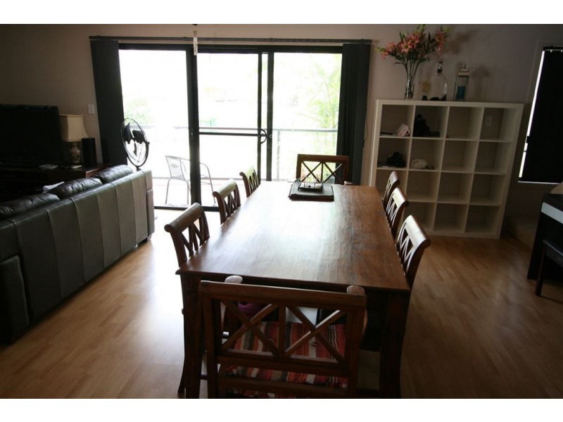 1/9 Mapleton Cct, Varsity Lakes QLD 4227