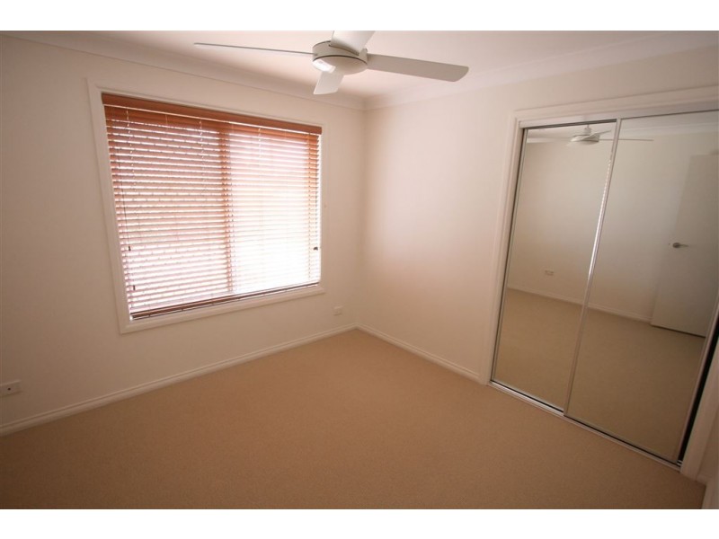 7 Grenaside Crt, Robina QLD 4226