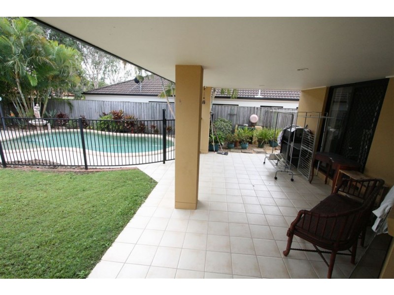 68 Olympus Dr, Robina QLD 4226
