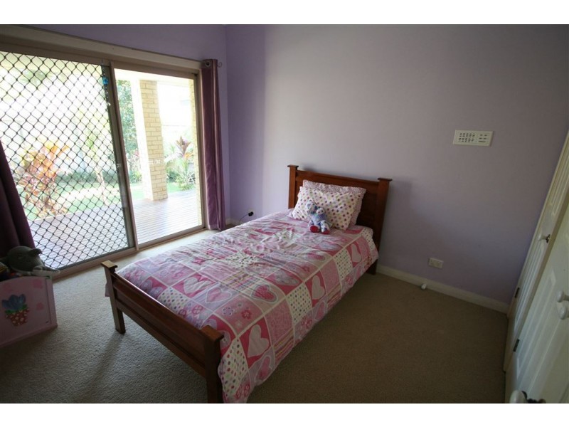 3 Kensington St, Robina QLD 4226