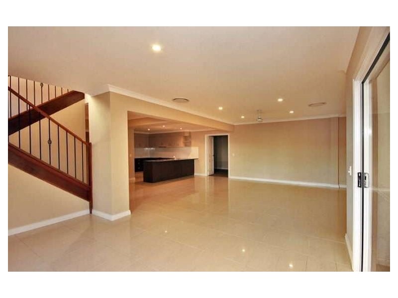 1/11 Andromeda Pde, Robina QLD 4226