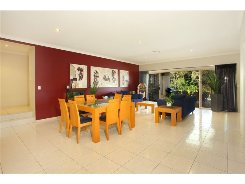19 Healy Ct, Mudgeeraba QLD 4213