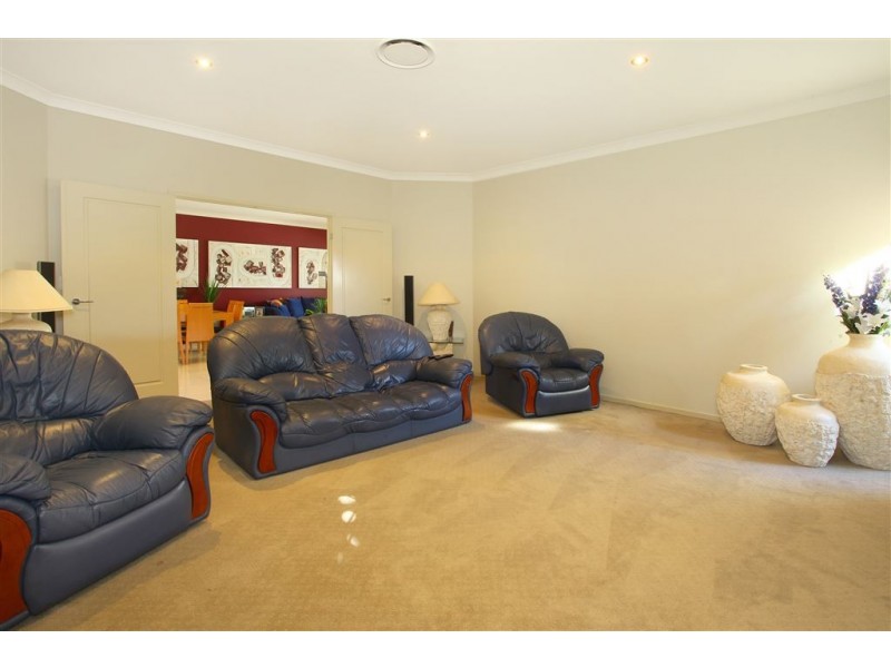 19 Healy Ct, Mudgeeraba QLD 4213