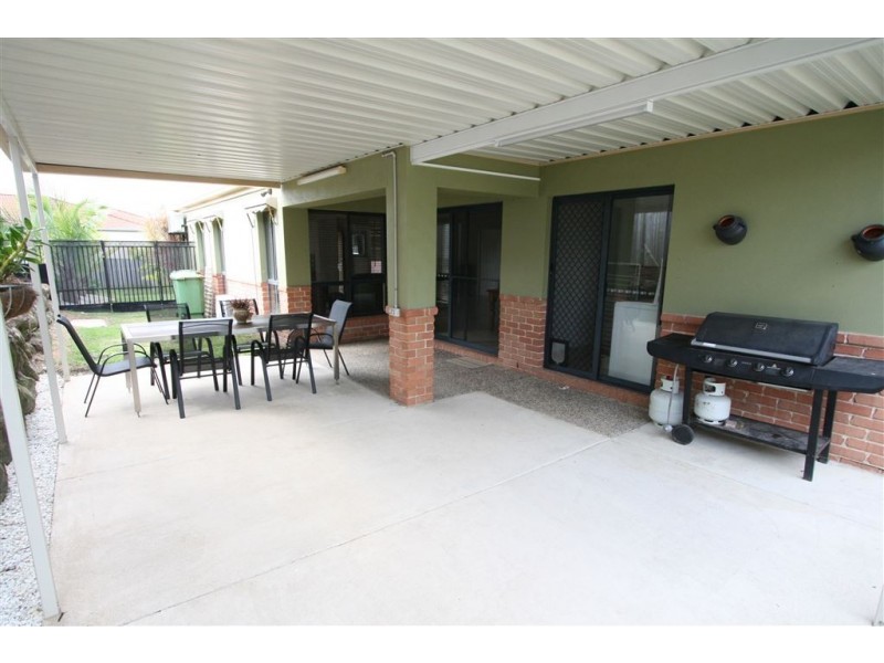 10 Nardoo St, Robina QLD 4226